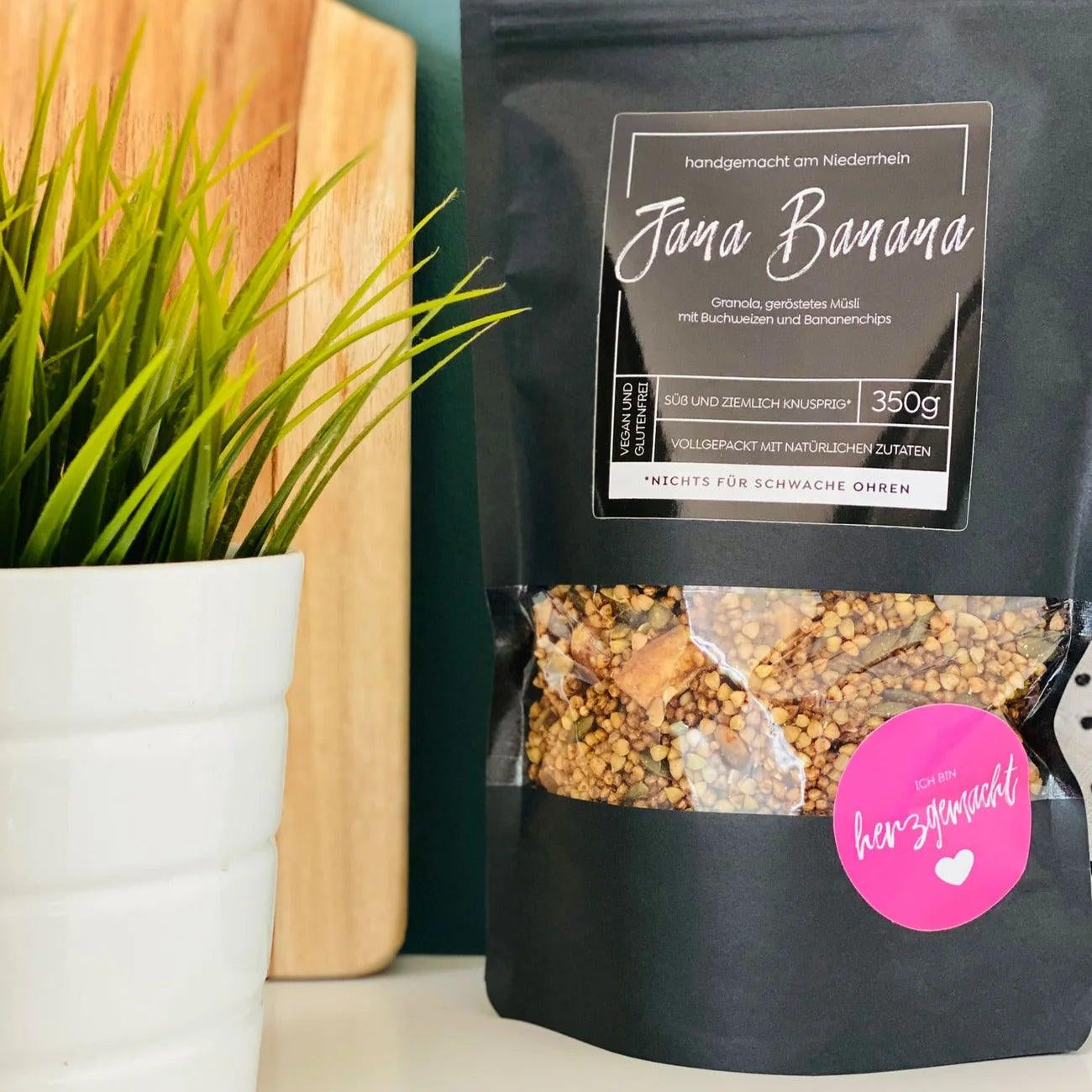 Jana Banana | Barni & Wilma Granola - snacknest.de